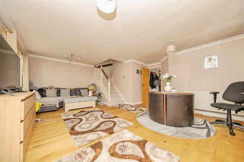 4 bedroom detached house for sale, Broad Meadow, Ipswich