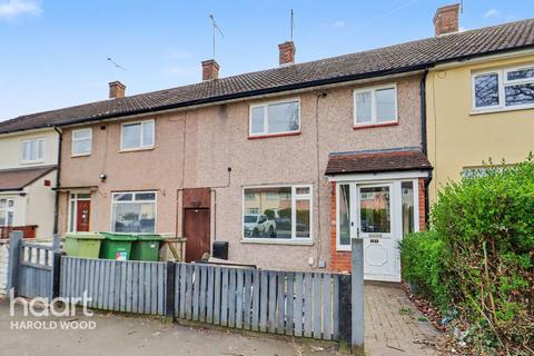 3 bedroom terraced house for sale, Colne Drive, Harold Hill
