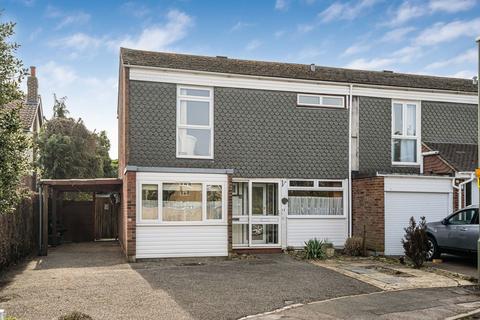 Elmslie Close, Epsom, KT18