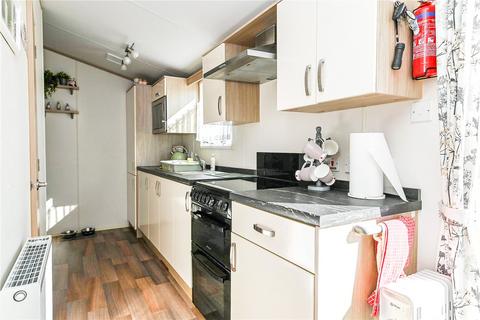 3 bedroom park home for sale, Field Place, Hoburne Naish Holiday Park, Barton On Sea, Hampshire, BH25