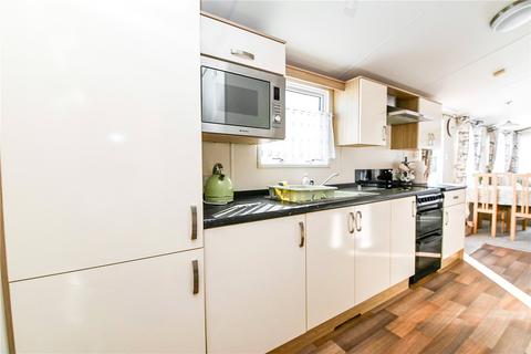 3 bedroom park home for sale, Field Place, Hoburne Naish Holiday Park, Barton On Sea, Hampshire, BH25