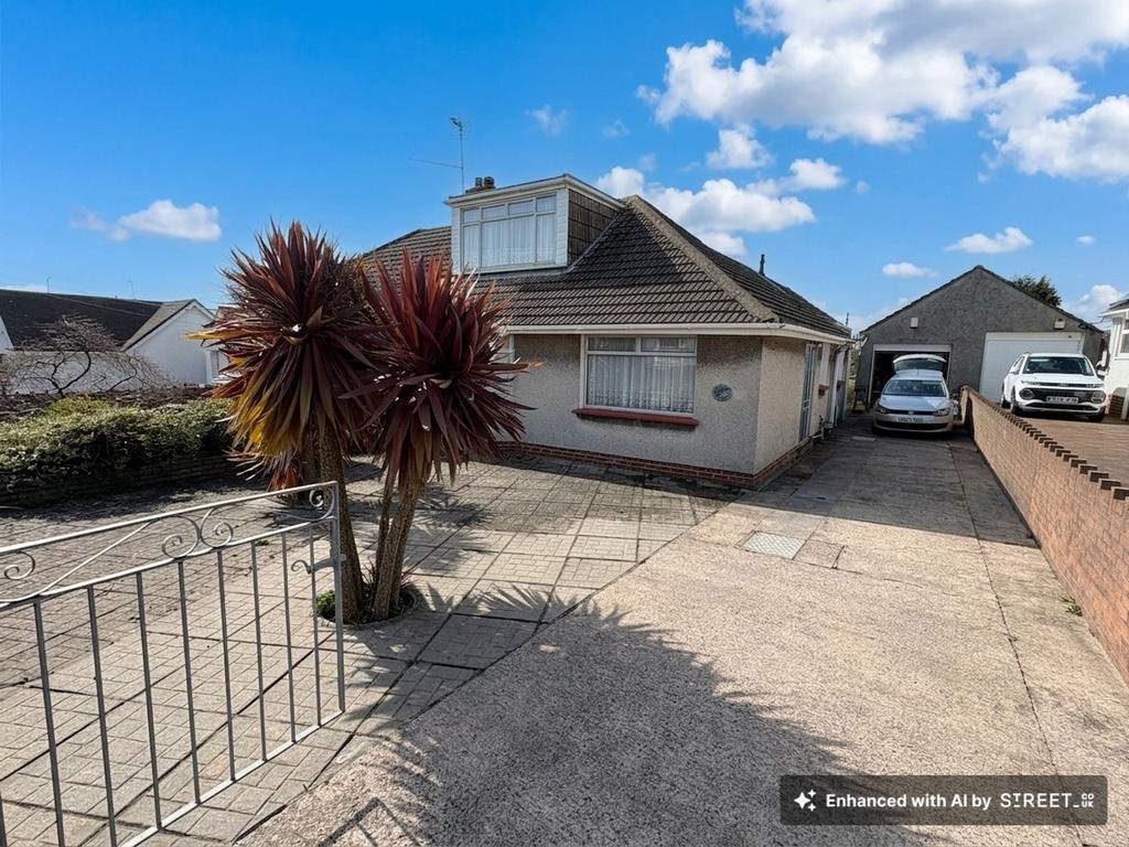 Wesley Avenue, Rhoose, CF62 3DX 3 bed semi-detached bungalow - £369,950