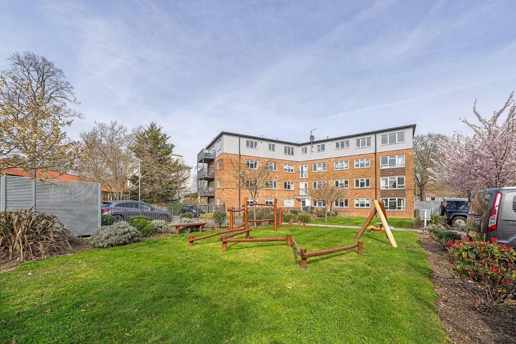 Communal garden.JPG
