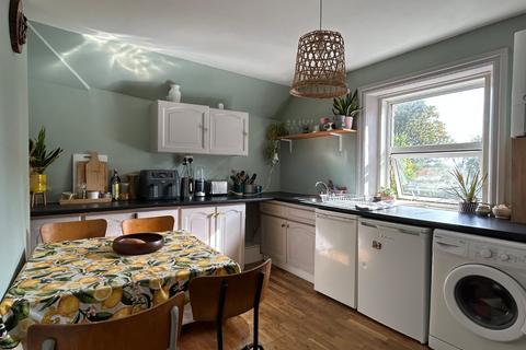 2 bedroom flat to rent, Westgate Bay Avenue, Westgate-On-Sea, CT8