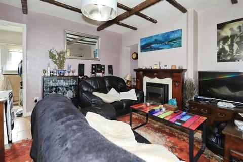 3 bedroom terraced house for sale, Chatwin Place, Bilston