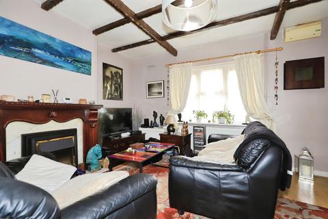 3 bedroom terraced house for sale, Chatwin Place, Bilston