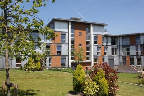 1 bedroom flat to rent, Howlands Court, Commonwealth Drive, Crawley, West Sussex. RH10 1AW