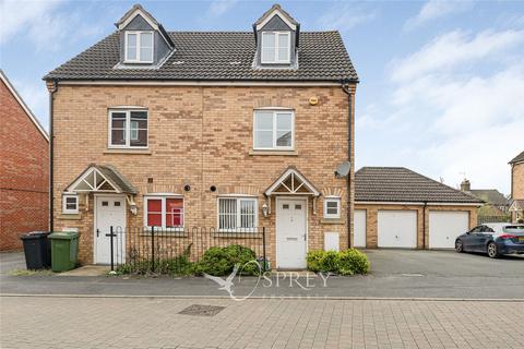3 bedroom semi-detached house to rent, Emperor Way, Peterborough PE2