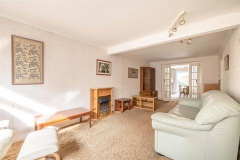 undefined, Holly Crescent, Windsor