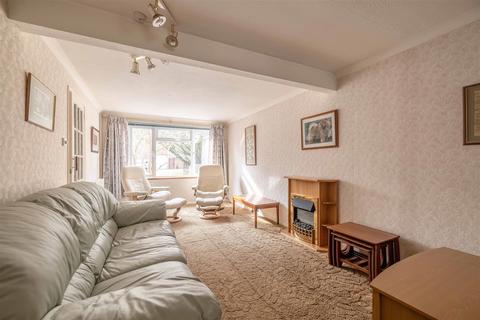 undefined, Holly Crescent, Windsor