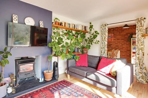 3 bedroom terraced house for sale, 5 Grove Crescent, Luddendenfoot, Halifax