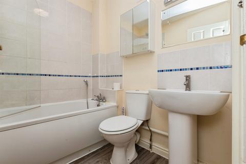 3 bedroom end of terrace house for sale, Wood Street, Waddesdon, Aylesbury