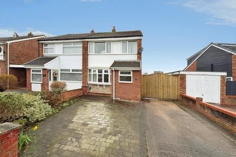 3 bedroom semi-detached house for sale, Berry Drive, Great Sutton