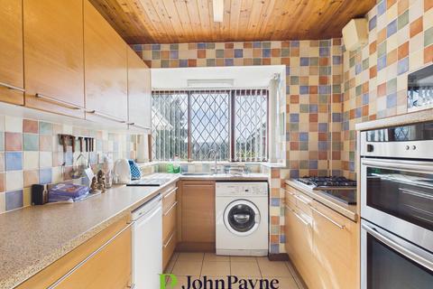 3 bedroom semi-detached house for sale, Upper Eastern Green Lane, Eastern Green, Coventry, CV5