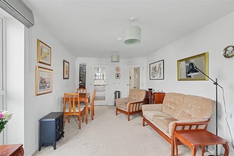 undefined, 9 Gilbert Lodge, Wilmot Lane, Beeston, Nottingham