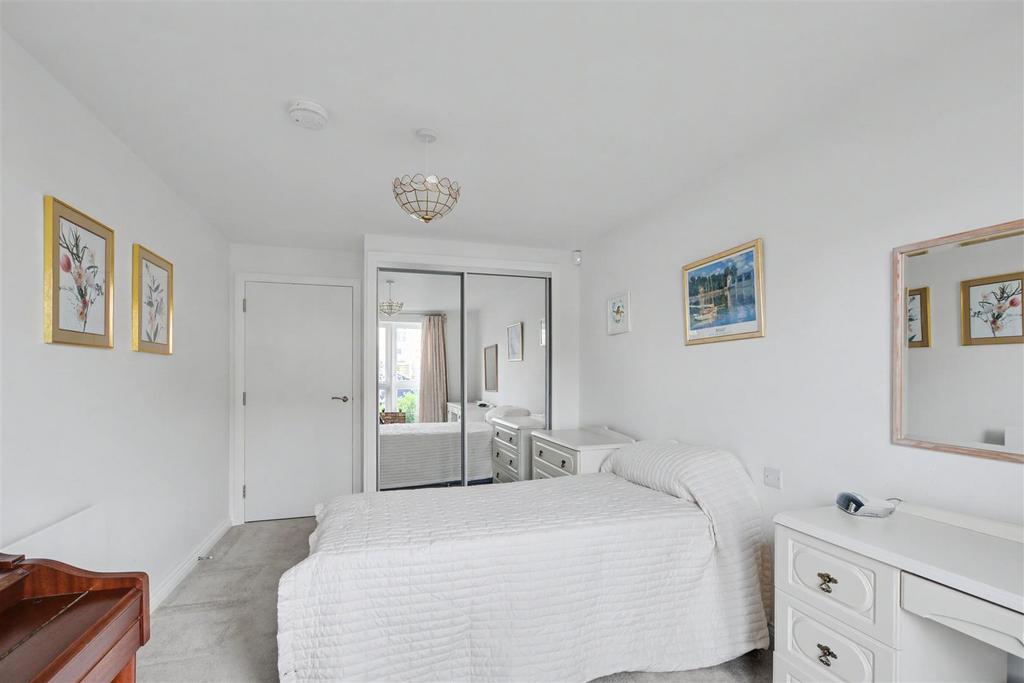 Bedroom 2.jpeg