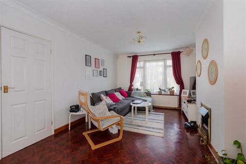 undefined, Farm Road, Maidenhead