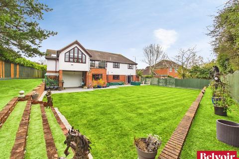 undefined, Chalklands, Chelmsford, Essex CM2