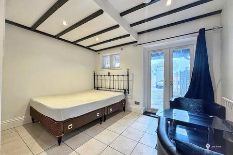undefined, 6a Victoria Road, SO19 9DX