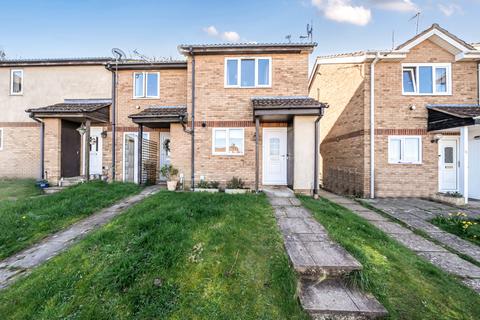 2 bedroom end of terrace house for sale, Ramsthorn Close, Woodhall Park, Swindon, SN2