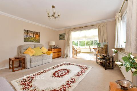 2 bedroom detached bungalow for sale, Royal Walk, Ryde PO33