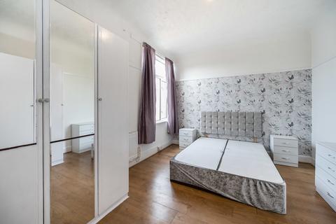 undefined, Kingston Road, Portsmouth, Hampshire, PO2