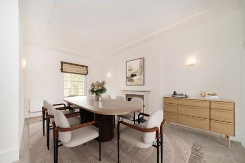 undefined, Eccleston Square, London SW1V