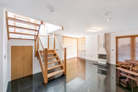3 bedroom detached house for sale, Auchraw Terrace, Lochearnhead FK19