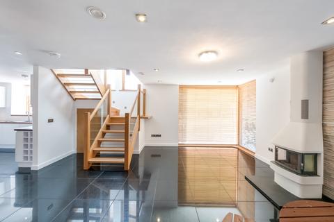 3 bedroom detached house for sale, Auchraw Terrace, Lochearnhead FK19