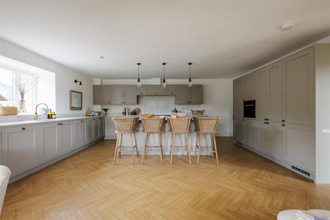 undefined, Chilworth, Guildford