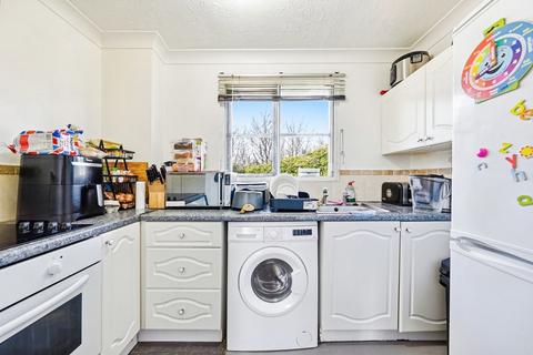 1 bedroom flat for sale, Osbourne Road, Dartford, Kent, DA2