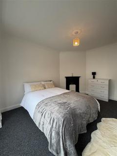 1 bedroom in a house share to rent, Baden Road, Brighton