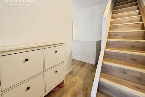 3 bedroom terraced house for sale, Doncaster Road, Barnsley