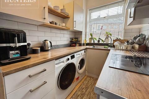 3 bedroom terraced house for sale, Doncaster Road, Barnsley