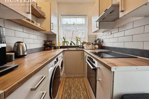 3 bedroom terraced house for sale, Doncaster Road, Barnsley