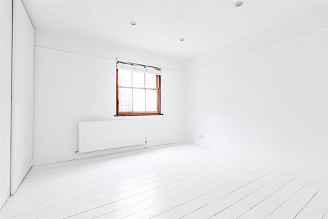 2 bedroom maisonette to rent, Chapel Mews, Hove, East Sussex, BN3
