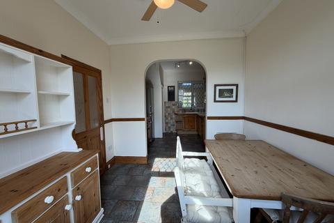 5 bedroom detached house for sale, Carmel, Llanelli, Carmarthenshire.