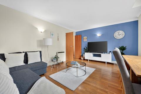 1 bedroom flat for sale, North Block, County Hall Aprtments, London SE1