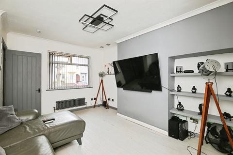 undefined, Oak Road, Gravesend