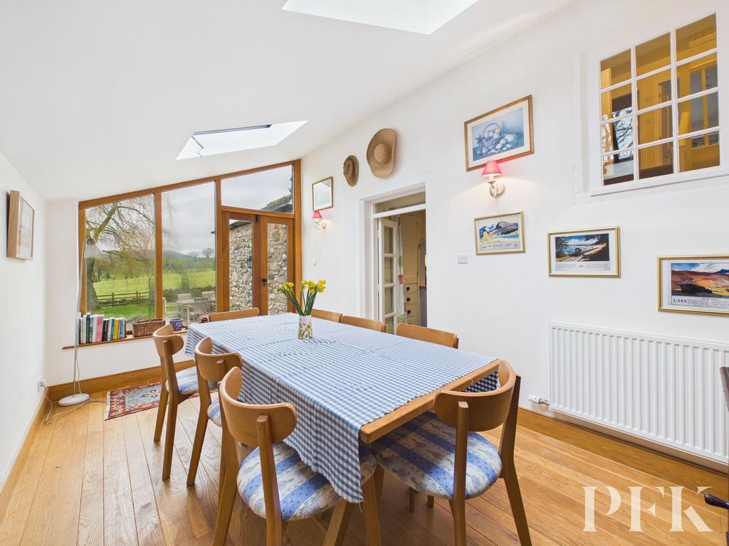 Garden Room / Dining