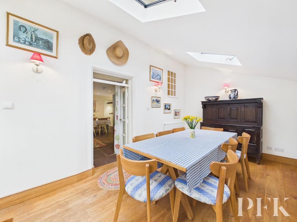 Garden Room / Dining