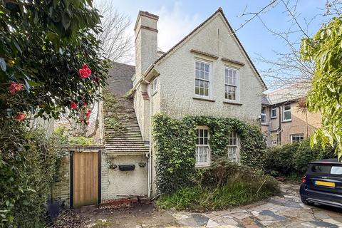 4 bedroom detached house for sale, Falmouth