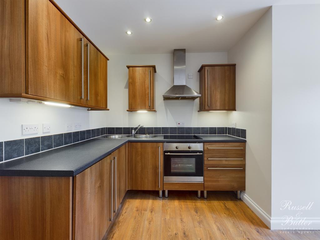 Cam00829 p1 pr0311 still01