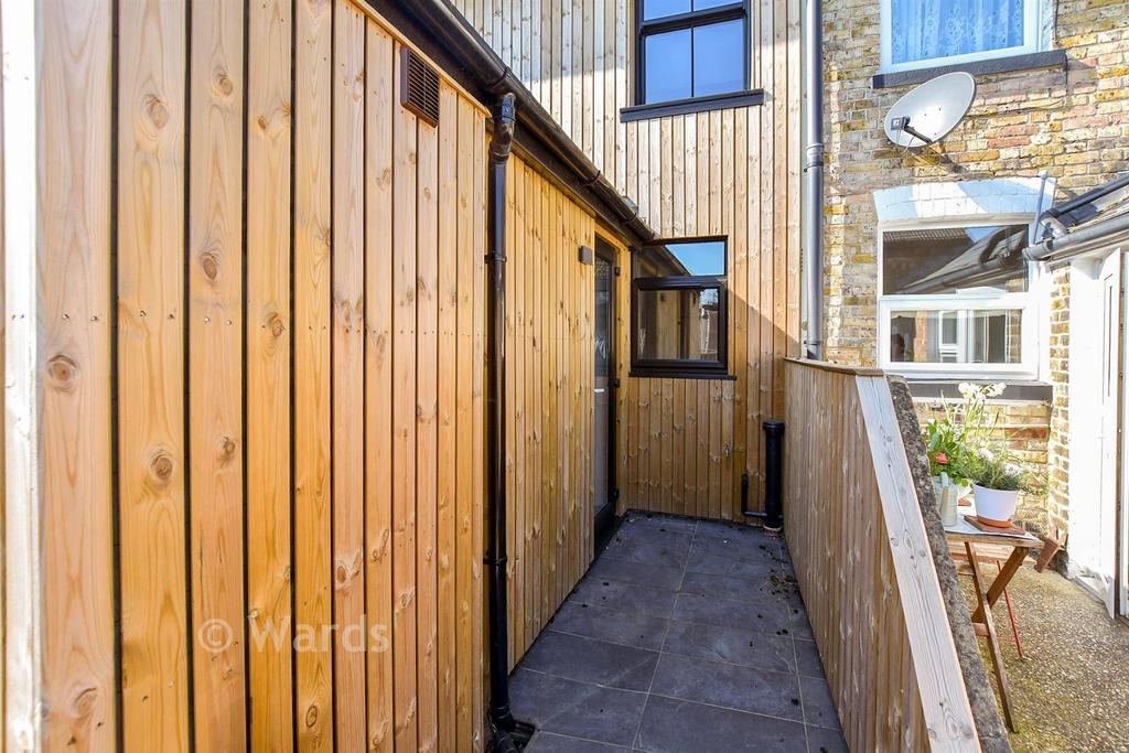 Patio / Decking