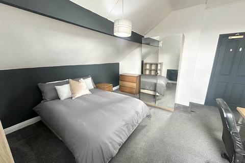 undefined, Glebe Avenue (Room 5), West Yorkshire LS5