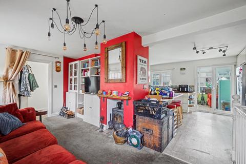 3 bedroom end of terrace house for sale, Windmill Lane, Faversham, Kent, ME13