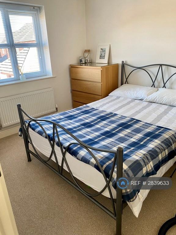 2nd Bedroom