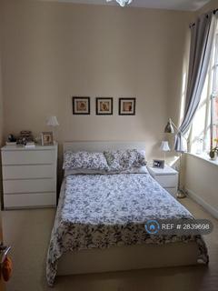 2 bedroom flat to rent, Nightingale House, Nottingham, NG3