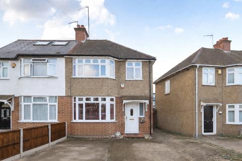 Dellfield Crescent, Uxbridge