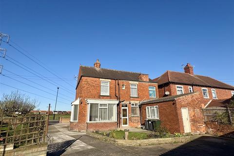 4 bedroom detached house to rent, Marshland Road, Thorne